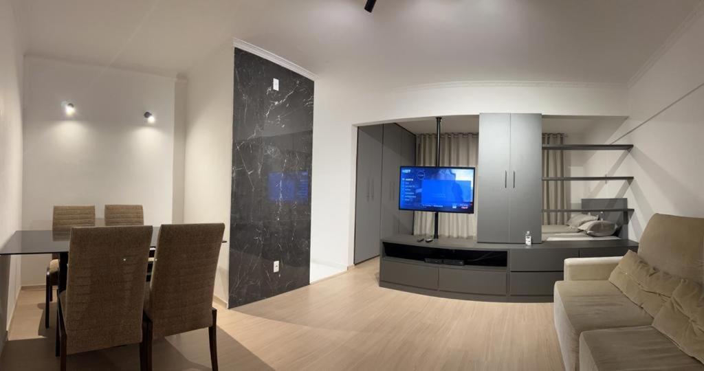 Apartamento para pessoas de família ou a negócio, Ap Lindo aconchegante no Brás próximo igreja Mundial,mercado municipal, 25 de março, templo Salomão, metro Dom Pedro ll, bancos, mercado e etc San Paolo Esterno foto