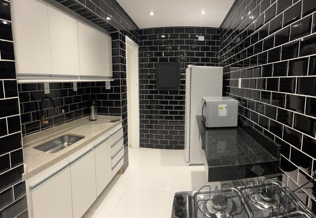 Apartamento para pessoas de família ou a negócio, Ap Lindo aconchegante no Brás próximo igreja Mundial,mercado municipal, 25 de março, templo Salomão, metro Dom Pedro ll, bancos, mercado e etc San Paolo Esterno foto